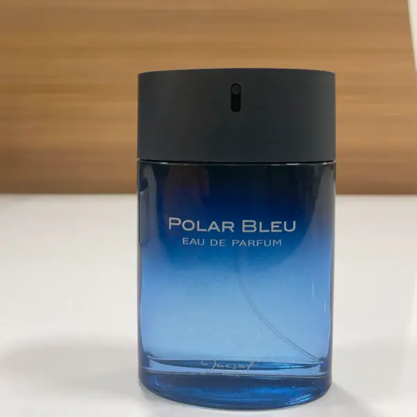 ادو پرفیوم مردانه ژک‌‌ ساف مدل پلار بلو Polar Bleu از روبرو